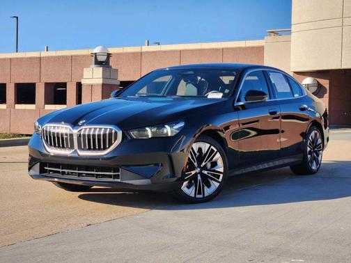 2025 BMW 530 i