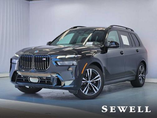 Black Sapphire Metallic 2025 BMW X7 M60i