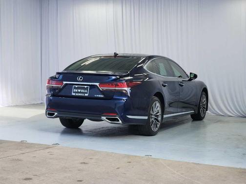 2018 Lexus LS 500 
