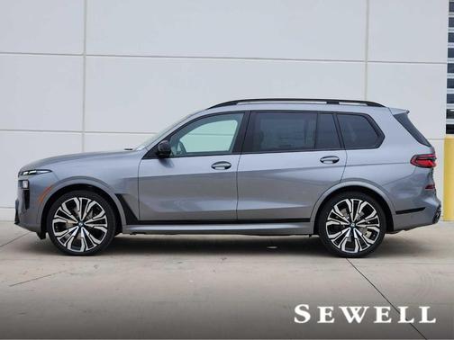 2026 BMW X7 M60i