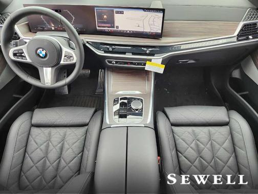 Gray Metallic 2026 BMW X5 xDrive40i