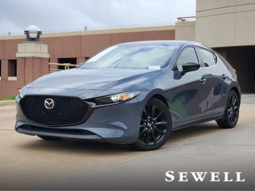 2022 Mazda Mazda3 Carbon Edition