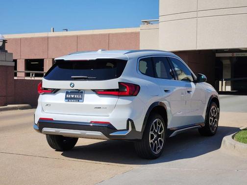 2023 BMW X1 xDrive28i