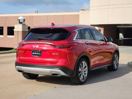 2022 INFINITI QX50 SENSORY