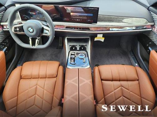 2025 BMW 760 760i xDrive