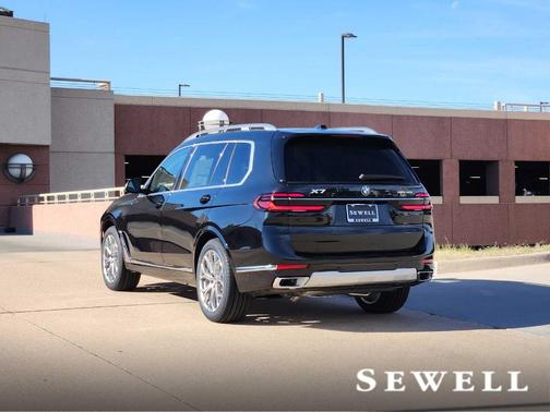 2026 BMW X7 xDrive40i