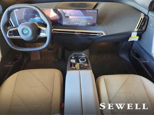 2025 BMW iX xDrive50