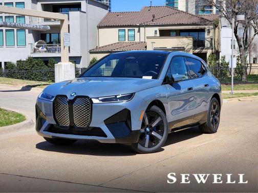 2025 BMW iX xDrive50