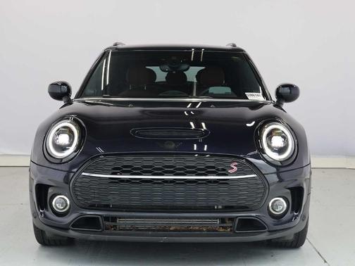 MINI Yours Enigmatic Black Metallic 2024 MINI Clubman Cooper S ALL4
