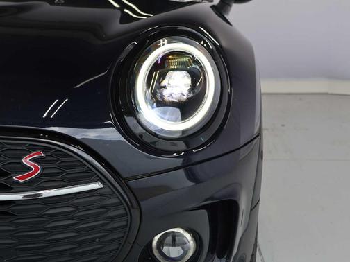 MINI Yours Enigmatic Black Metallic 2024 MINI Clubman Cooper S ALL4