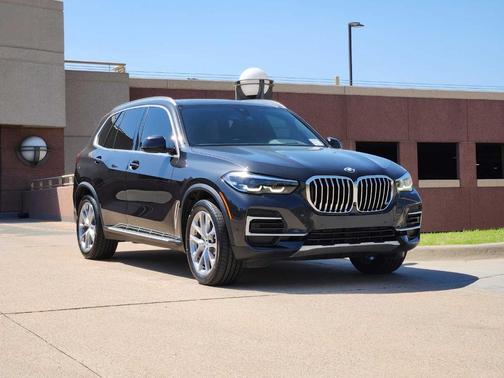 Dark Graphite Metallic 2023 BMW X5 sDrive40i