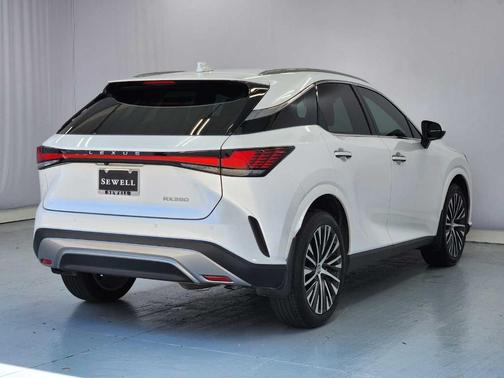 Eminent White Pearl 2024 Lexus RX 350 Premium Plus