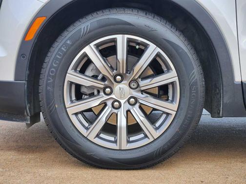 2022 Cadillac XT4 Sport