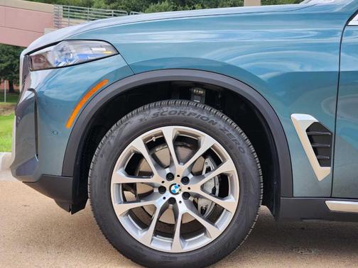 2025 BMW X5 sDrive40i