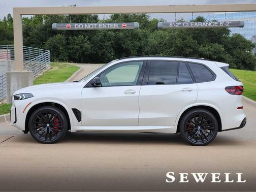 2026 BMW X5 M60i