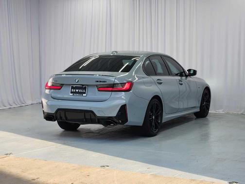 2023 BMW M340 i xDrive