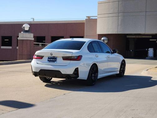 2023 BMW 330 i