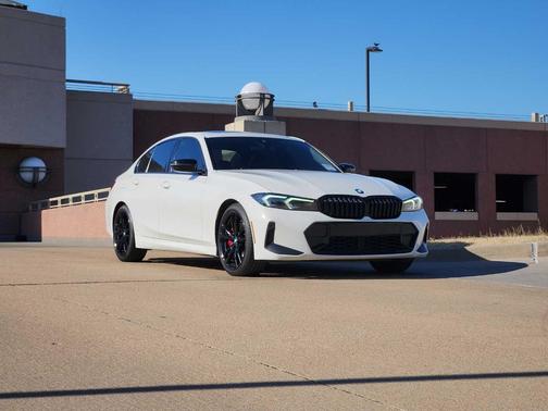 2023 BMW 330 i