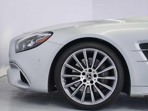 Iridium Silver Metallic 2017 Mercedes-Benz SL 450 Base