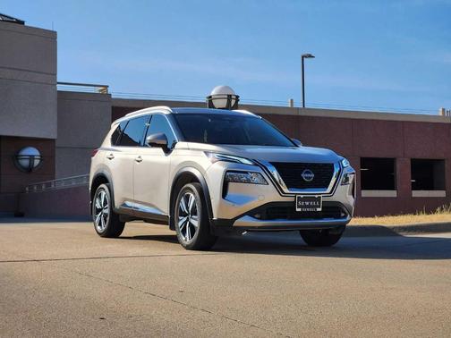 2023 Nissan Rogue Platinum