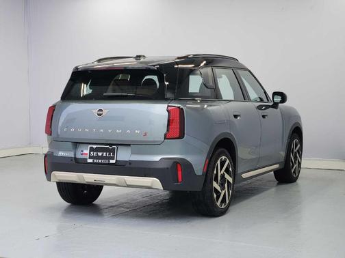 2025 MINI Countryman S