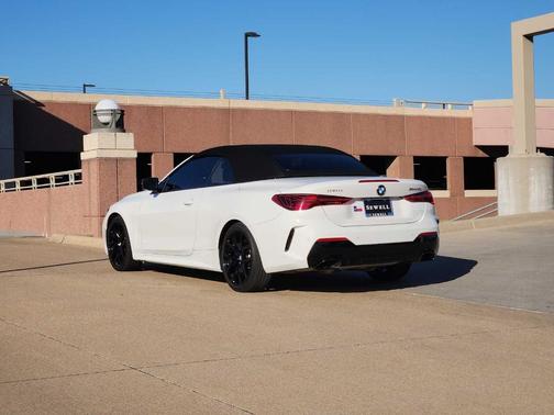 2025 BMW M440 i
