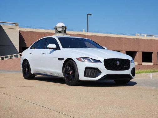 2021 Jaguar XF P300 R-Dynamic SE