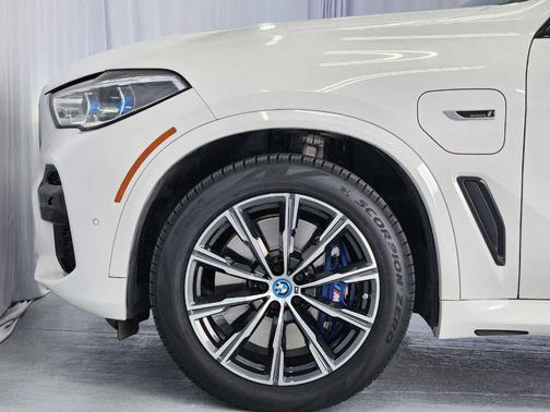 2023 BMW X5 PHEV xDrive45e