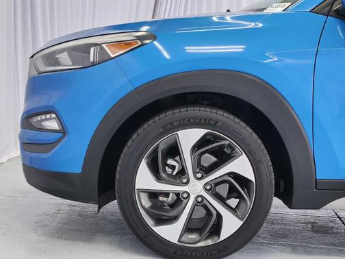 Caribbean Blue 2018 Hyundai TUCSON Value