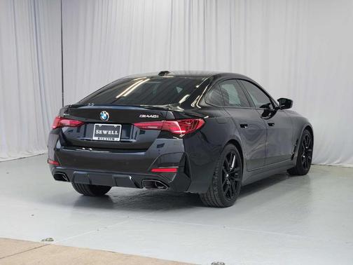 Black Sapphire Metallic 2026 BMW M440 Gran Coupe i xDrive