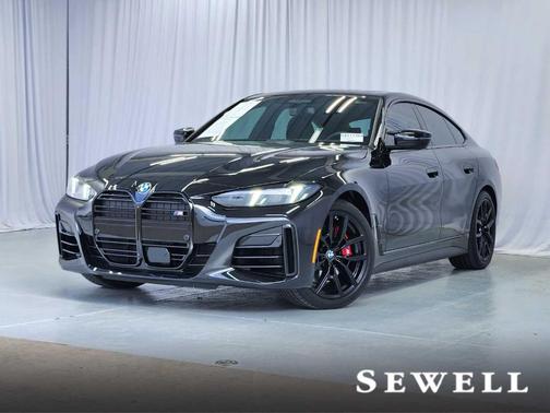 Black Sapphire Metallic 2026 BMW M440 Gran Coupe i xDrive