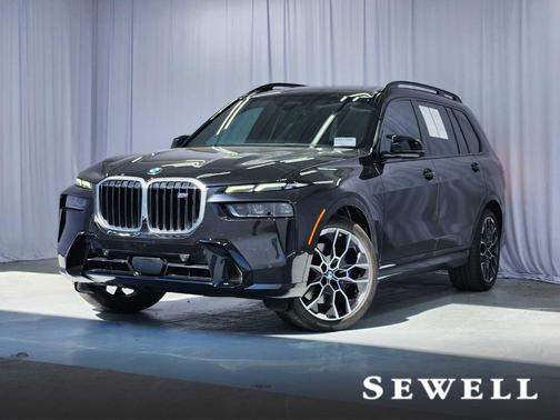 2025 BMW X7 M60i