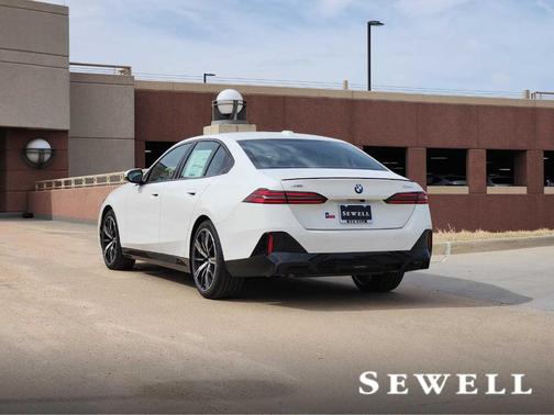 2026 BMW 530 i xDrive