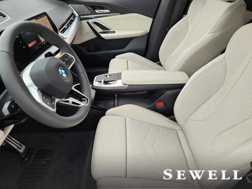Portimao Blue Metallic 2026 BMW X1 xDrive28i