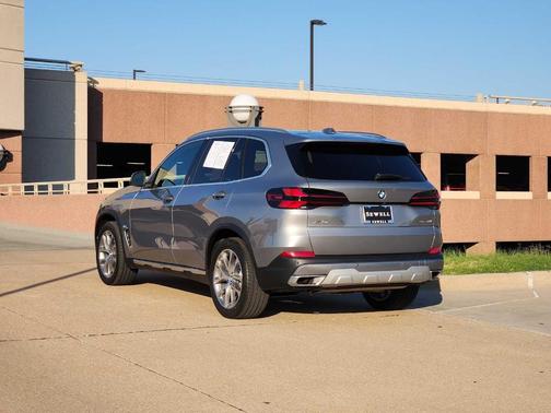 2025 BMW X5 xDrive40i