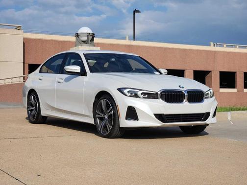 2023 BMW 330 i