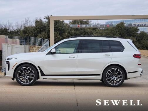 2026 BMW X7 xDrive40i