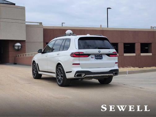 2026 BMW X7 xDrive40i