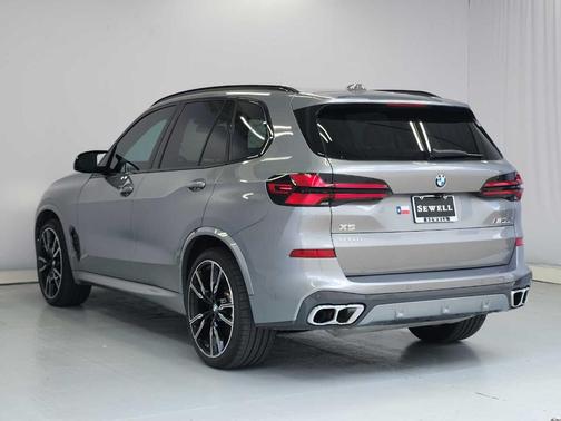 Gray Metallic 2025 BMW X5 M60i