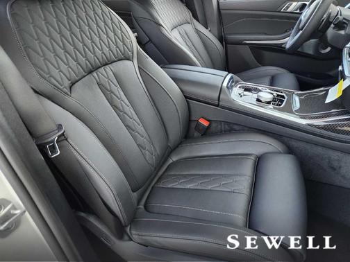 2026 BMW X7 M60i