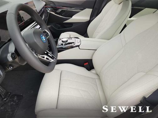 2026 BMW i5 eDrive40