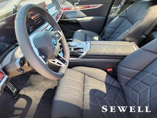 2025 BMW i7 eDrive50