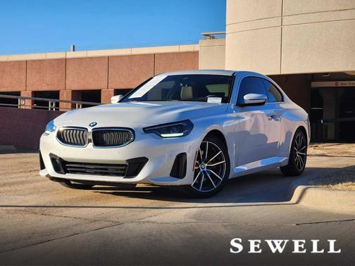 2022 BMW 230 i