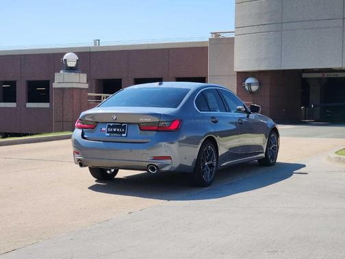 2025 BMW 330 i