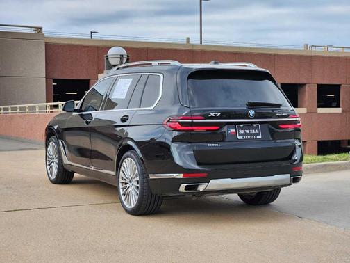 2024 BMW X7 xDrive40i