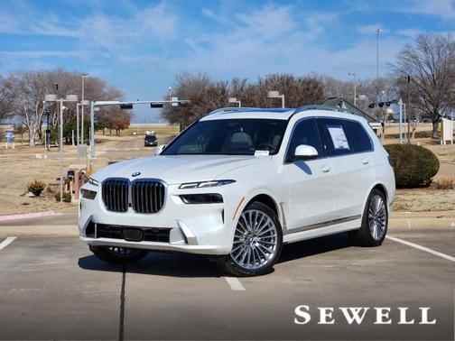 2025 BMW X7 xDrive40i
