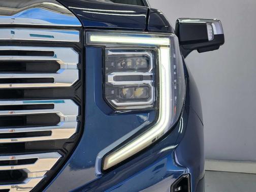Pacific Blue Metallic 2023 GMC Sierra 1500 Denali