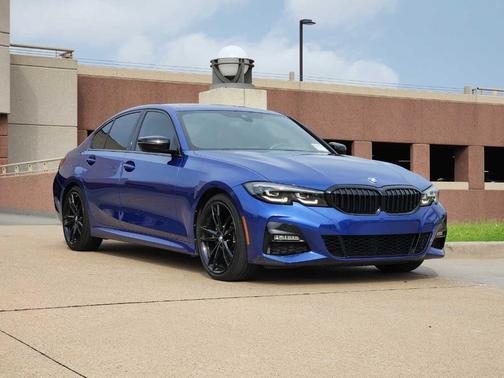 2022 BMW 330 i