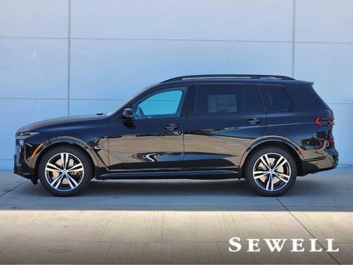 2026 BMW X7 M60i