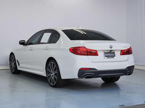 Alpine White 2020 BMW 540 i